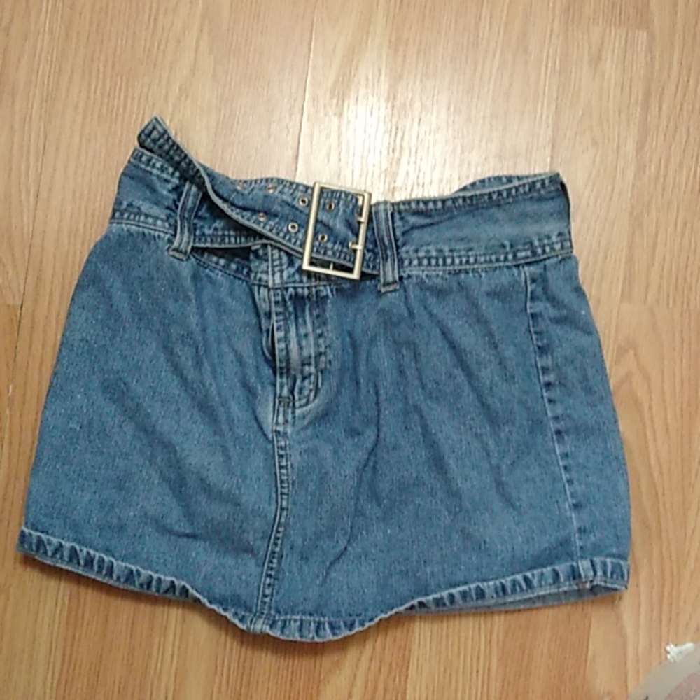 Ladies juniors size 7 demin Jean mini skirt